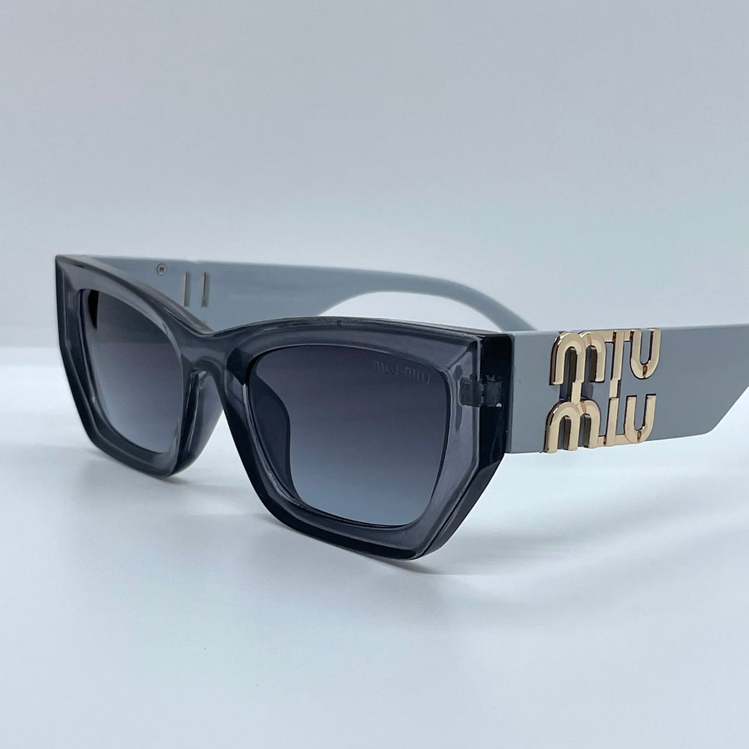 Solaire: Miu Rectangle Gray