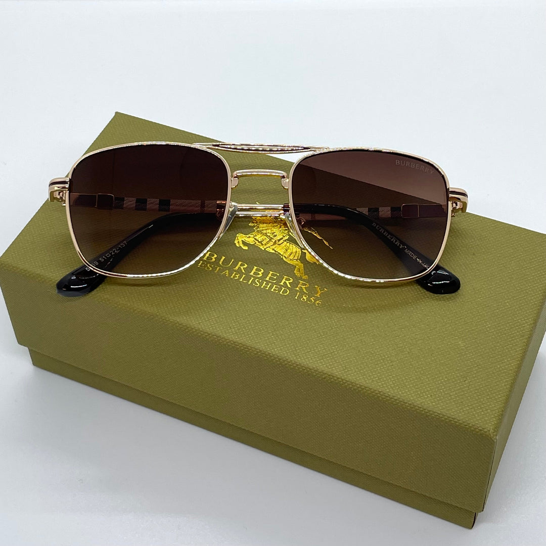 Solaires: Burberry Square Metal Gold