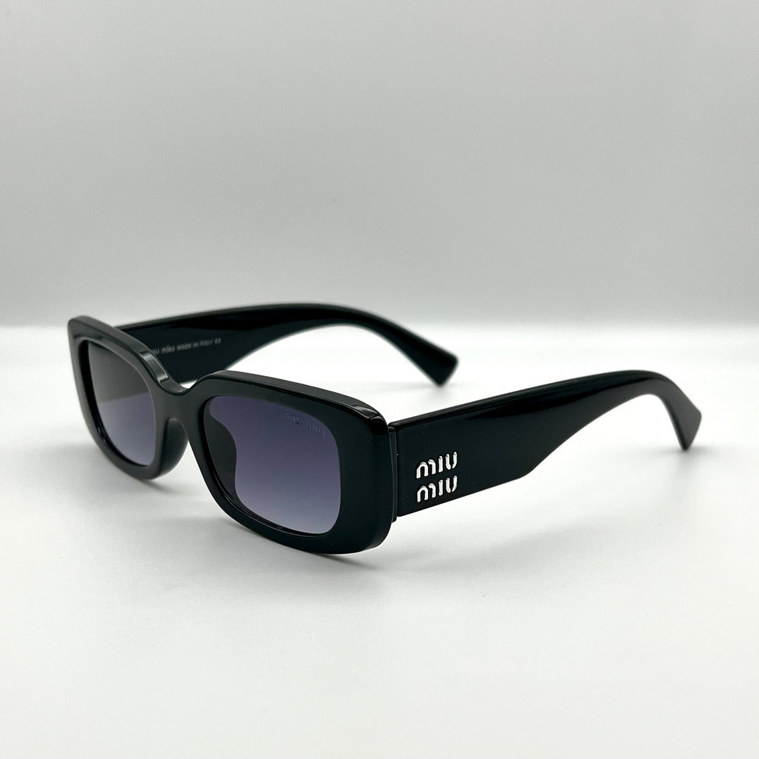 Solaire: Miu Rectangle Black