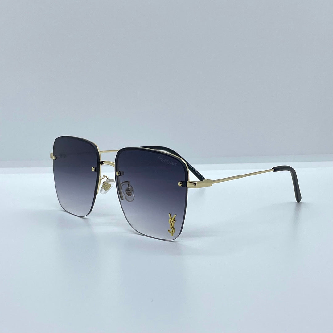 Solaires: YSL Square Frame