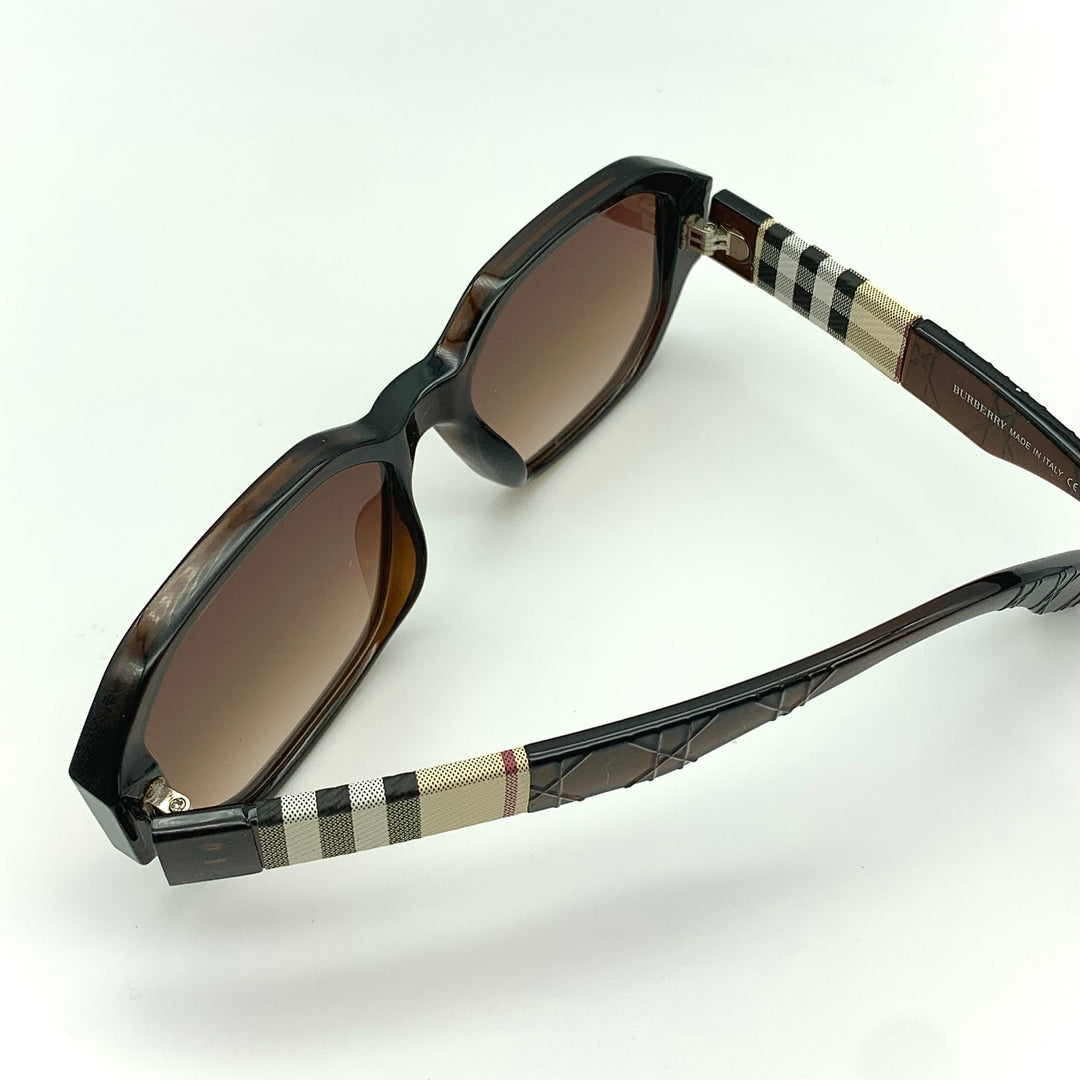 Solaires: Burberry Rectangle