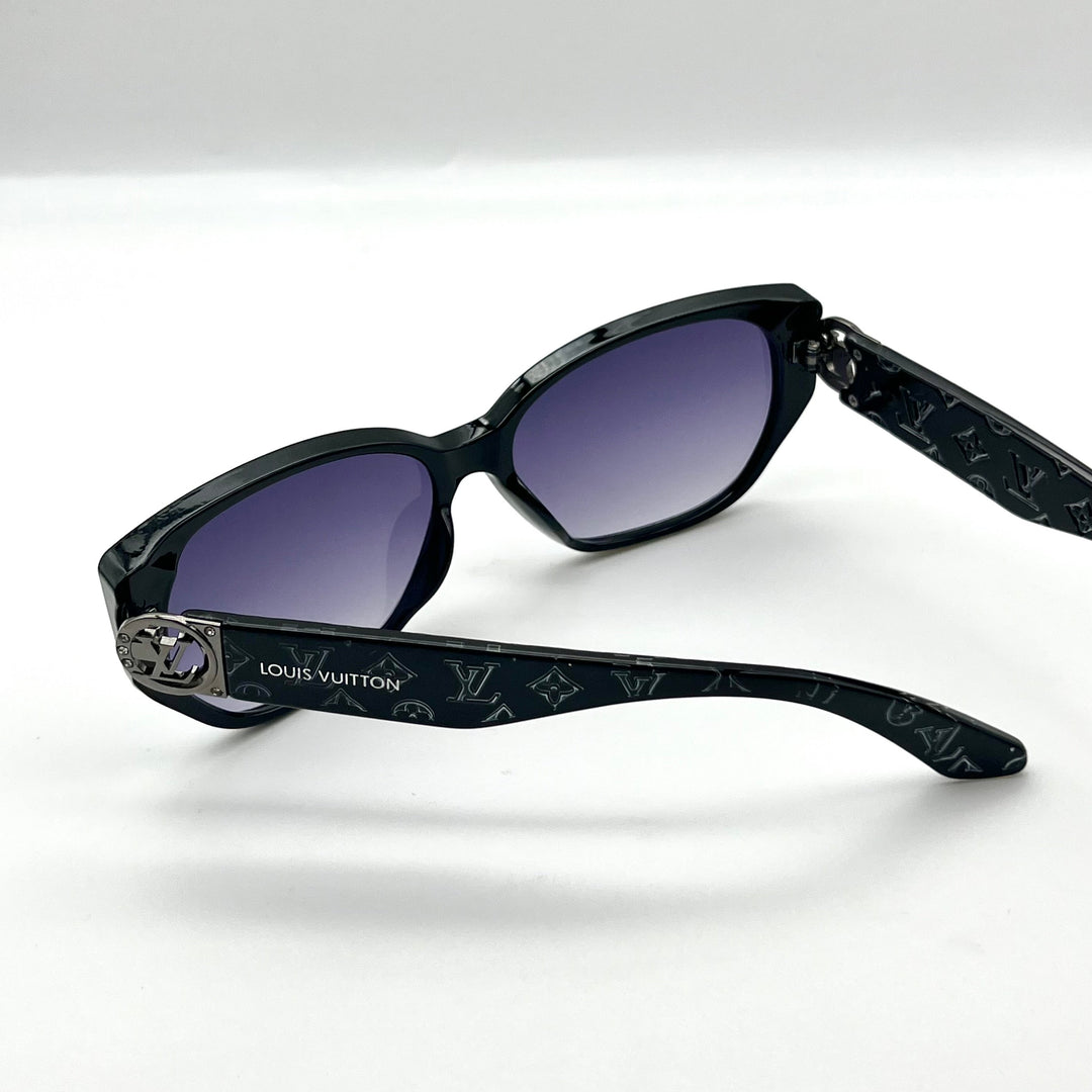 Solaire: LV Round Black