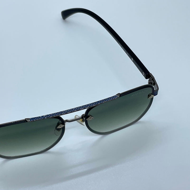 Solaires: Maybach The Dawn