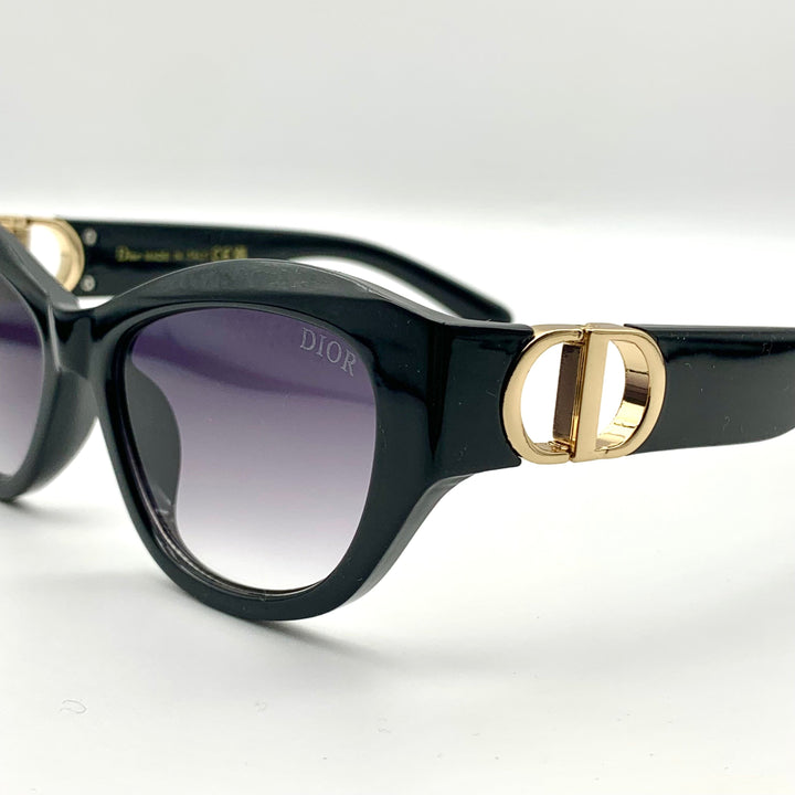 Solaires: Dior Oval Black