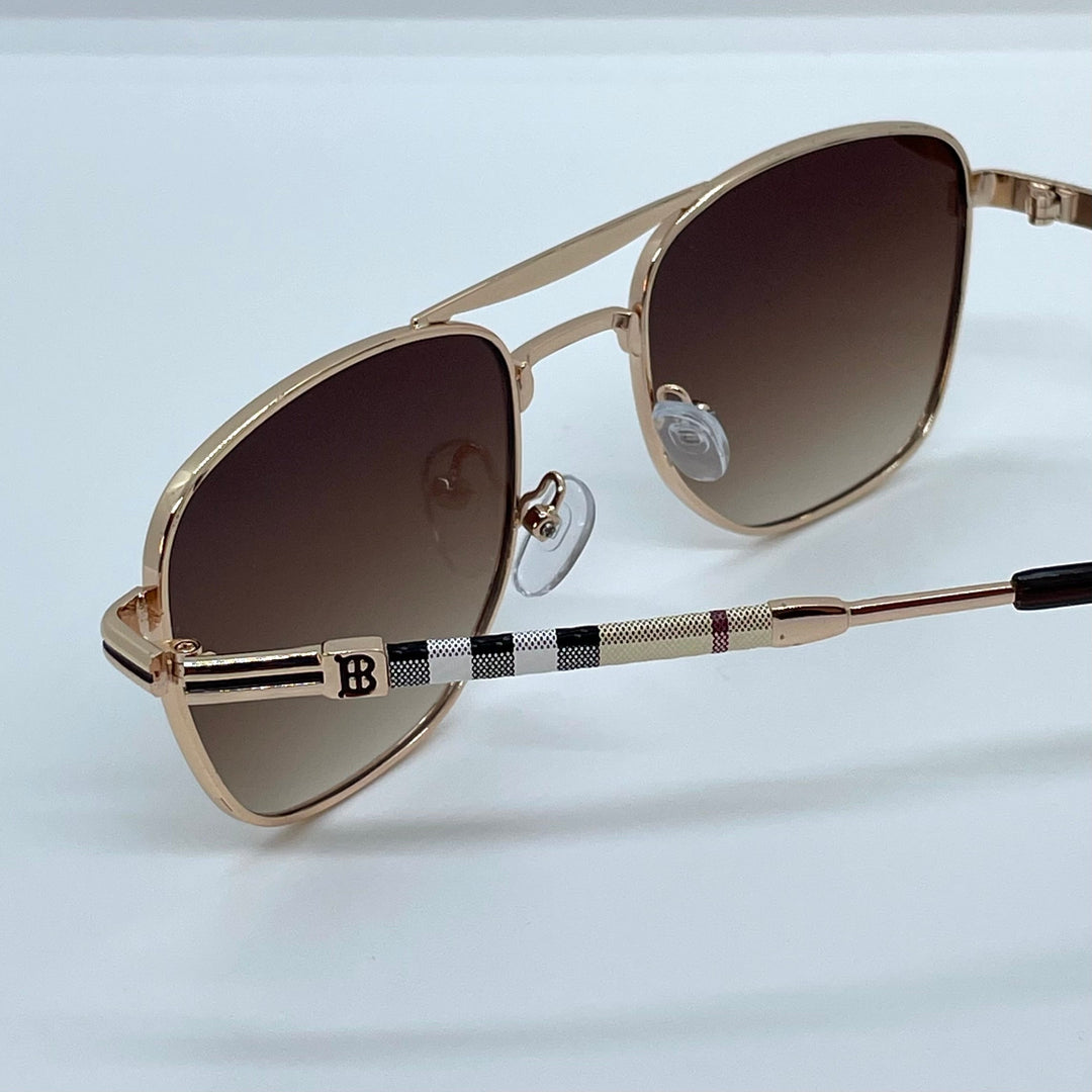 Solaires: Burberry Square Metal Gold