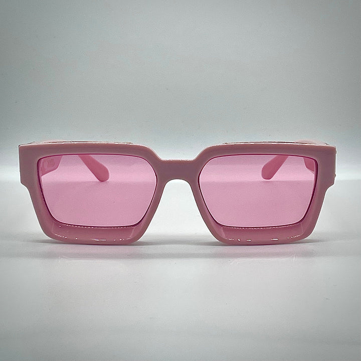 Solaire: LV Clash Square Pink