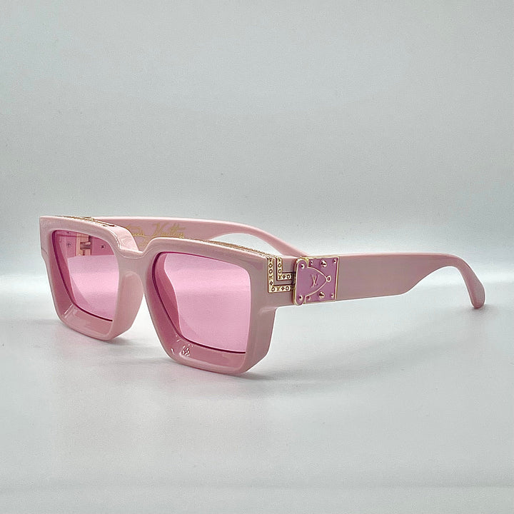 Solaire: LV Clash Square Pink