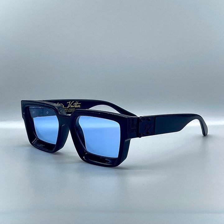 Solaire: LV Clash Square Blue