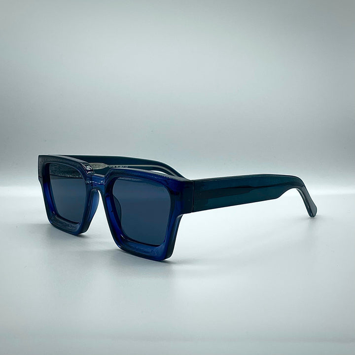 Solaire: LV Hit Blue