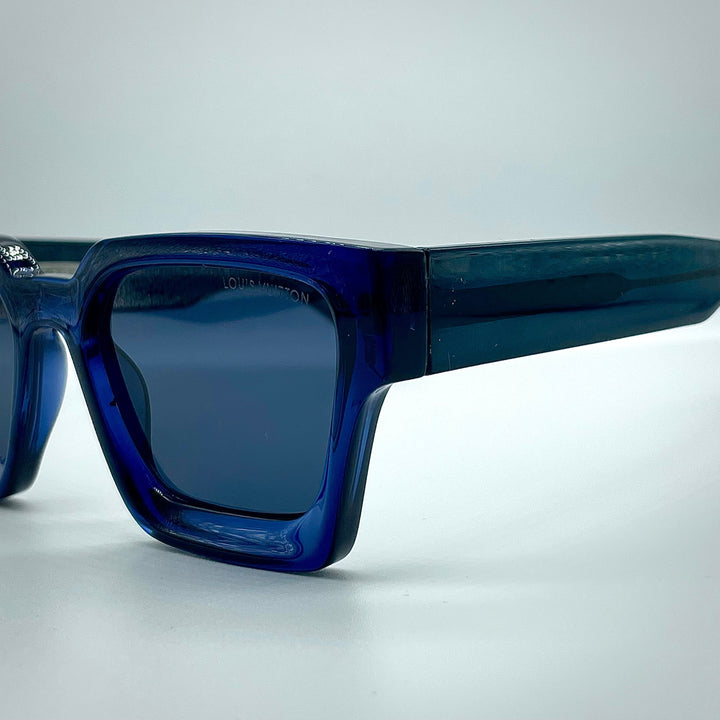 Solaire: LV Hit Blue