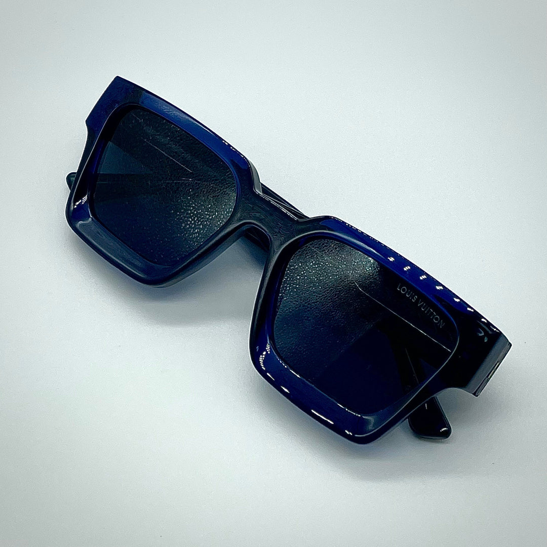 Solaire: LV Hit Blue