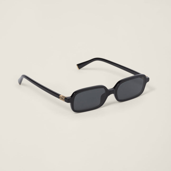 Solaire: Miu Regard Rectangle Black